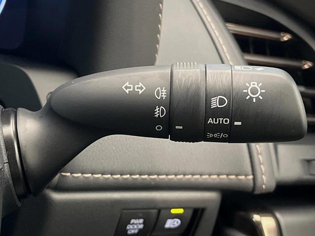 アルファードハイブリッド Ｚ　４ＷＤ　モデリスタエアロ　１３．２型有機ＥＬフリップダウン　１４インチディスプレイオーディオ　両側電動ドア　後席モニター　全周囲カメラ　衝突被害軽減システム　レーダークルーズ　禁煙車　電動リアゲート（62枚目）