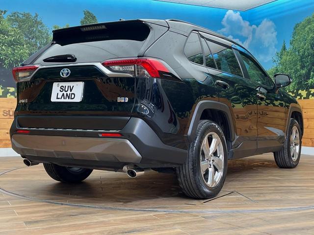 ＲＡＶ４ ハイブリッドＧ　４ＷＤ　寒冷地仕様　全周囲カメラ　９型ディスプレイオーディオ　衝突被害軽減システム　レーダークルーズ　禁煙車　電動リアゲート　前席シートエアコン　ブラインドスポットモニター　コーナーセンサー（17枚目）