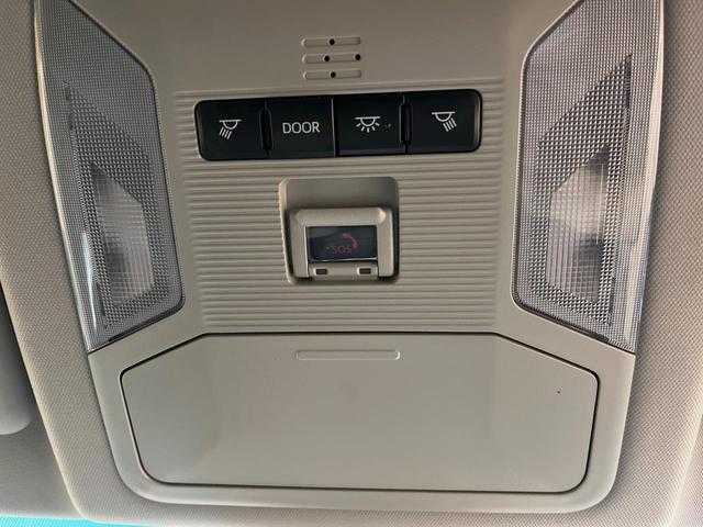 ＲＡＶ４ ハイブリッドＧ　４ＷＤ　寒冷地仕様　全周囲カメラ　９型ディスプレイオーディオ　衝突被害軽減システム　レーダークルーズ　禁煙車　電動リアゲート　前席シートエアコン　ブラインドスポットモニター　コーナーセンサー（42枚目）