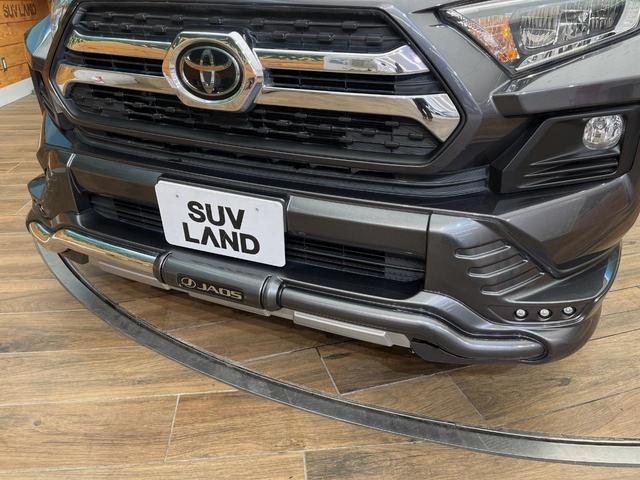 ＲＡＶ４ アドベンチャー　４ＷＤ　ＪＡＯＳエアロ　純正ＳＤナビ　衝突軽減装置　レーダークルーズコントロール　パワーシート　バックカメラ　ＥＴＣ　ＬＥＤヘッドライト　Ｂｌｕｅｔｏｏｔｈ　純正１９インチアルミ（3枚目）