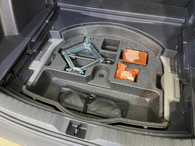ＲＡＶ４ アドベンチャー　４ＷＤ　ＪＡＯＳエアロ　純正ＳＤナビ　衝突軽減装置　レーダークルーズコントロール　パワーシート　バックカメラ　ＥＴＣ　ＬＥＤヘッドライト　Ｂｌｕｅｔｏｏｔｈ　純正１９インチアルミ（52枚目）