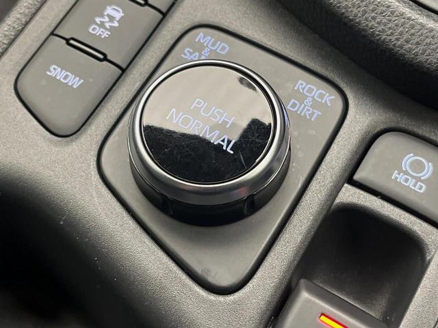 ヤリスクロス X 4WD ディスプレイオーディオ バックカメラ レーダークルーズコントロール セーフティセンス 電動パーキングブレーキ オートマチックハイビーム マルチテレインセレクト スマートキー ダウンヒルアシスト(6枚目)