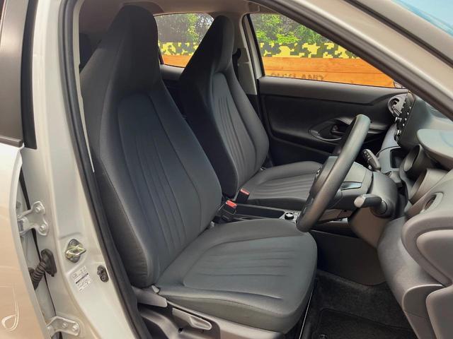 ヤリスクロス X 4WD ディスプレイオーディオ バックカメラ レーダークルーズコントロール セーフティセンス 電動パーキングブレーキ オートマチックハイビーム マルチテレインセレクト スマートキー ダウンヒルアシスト(9枚目)