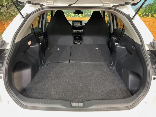 ヤリスクロス X 4WD ディスプレイオーディオ バックカメラ レーダークルーズコントロール セーフティセンス 電動パーキングブレーキ オートマチックハイビーム マルチテレインセレクト スマートキー ダウンヒルアシスト(11枚目)