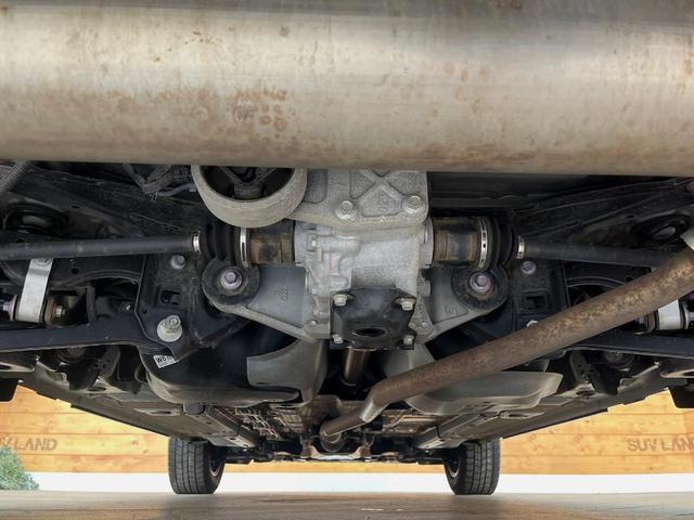 ヤリスクロス X 4WD ディスプレイオーディオ バックカメラ レーダークルーズコントロール セーフティセンス 電動パーキングブレーキ オートマチックハイビーム マルチテレインセレクト スマートキー ダウンヒルアシスト(19枚目)