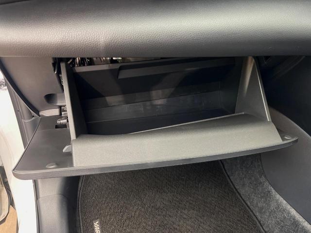 ヤリスクロス X 4WD ディスプレイオーディオ バックカメラ レーダークルーズコントロール セーフティセンス 電動パーキングブレーキ オートマチックハイビーム マルチテレインセレクト スマートキー ダウンヒルアシスト(51枚目)