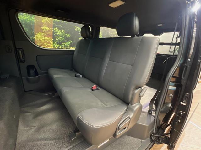 ハイエースバン スーパーＧＬ　ダークプライムＩＩ　ディーゼル　４ＷＤ　ＢＩＧ－Ｘ１１インチナビ　両側電動スライドドア　禁煙車　バックカメラ　衝突軽減システム　スマートキー　ＬＥＤヘッド　ＥＴＣ　車線逸脱警報　オートハイビーム　オートエアコン（33枚目）