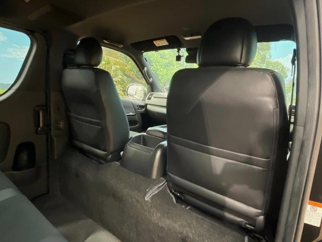 ハイエースバン スーパーＧＬ　ダークプライムＩＩ　ディーゼル　４ＷＤ　ＢＩＧ－Ｘ１１インチナビ　両側電動スライドドア　禁煙車　バックカメラ　衝突軽減システム　スマートキー　ＬＥＤヘッド　ＥＴＣ　車線逸脱警報　オートハイビーム　オートエアコン（36枚目）