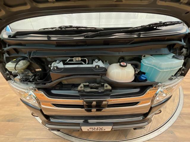 ハイエースバン スーパーＧＬ　ダークプライムＩＩ　ディーゼル　４ＷＤ　ＢＩＧ－Ｘ１１インチナビ　両側電動スライドドア　禁煙車　バックカメラ　衝突軽減システム　スマートキー　ＬＥＤヘッド　ＥＴＣ　車線逸脱警報　オートハイビーム　オートエアコン（61枚目）