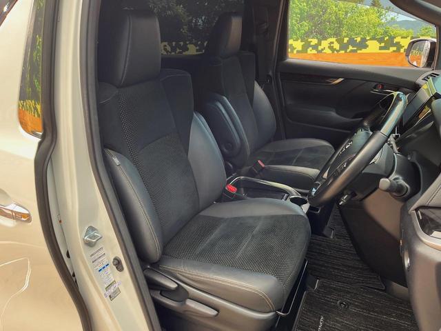 アルファード 2.5S タイプゴールド 4WD 後席モニター 寒冷地仕様 ナビ機能付きディスプレイオーディオ DVD再生 禁煙車 両側電動スライドドア AC100V電源 バックカメラ セーフティセンス レーダークルーズ 電動リアゲート(9枚目)