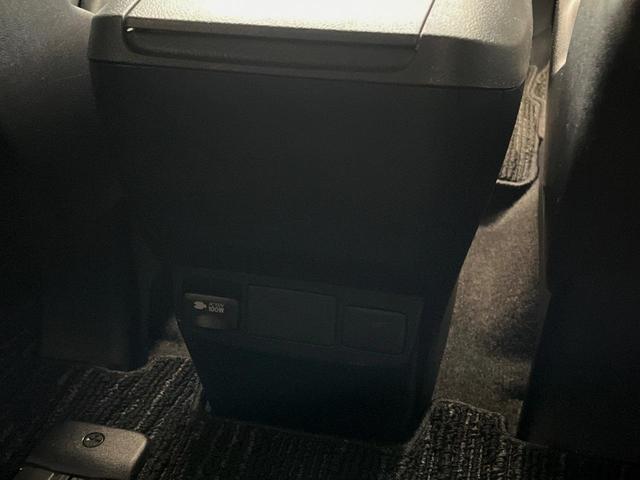 アルファード 2.5S タイプゴールド 4WD 後席モニター 寒冷地仕様 ナビ機能付きディスプレイオーディオ DVD再生 禁煙車 両側電動スライドドア AC100V電源 バックカメラ セーフティセンス レーダークルーズ 電動リアゲート(59枚目)