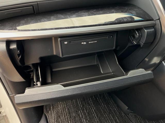 アルファード 2.5S タイプゴールド 4WD 後席モニター 寒冷地仕様 ナビ機能付きディスプレイオーディオ DVD再生 禁煙車 両側電動スライドドア AC100V電源 バックカメラ セーフティセンス レーダークルーズ 電動リアゲート(61枚目)