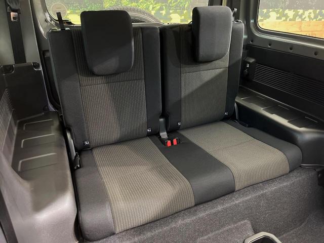 ジムニー ＸＬ　４ＷＤ　５速ＭＴ車　衝突被害軽減システム　禁煙車　シートヒーター　スマートキー　ＥＴＣ　車線逸脱警報　オートライト　オートエアコン　ミラーヒーター　アイドリングストップ（9枚目）