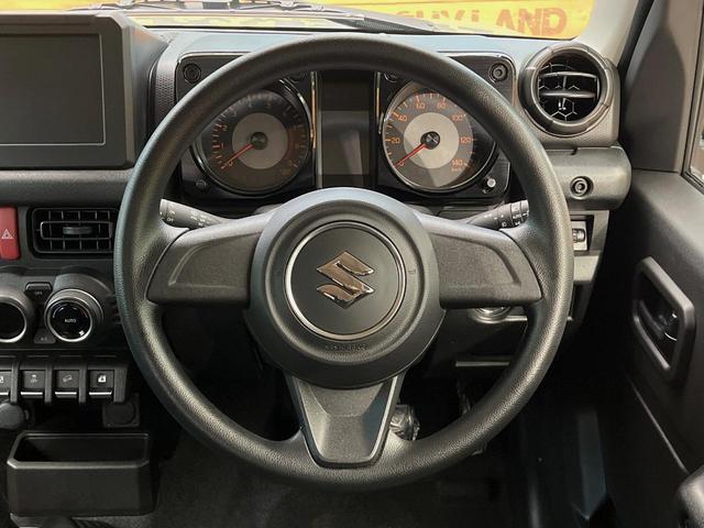 ジムニー ＸＬ　４ＷＤ　５速ＭＴ車　衝突被害軽減システム　禁煙車　シートヒーター　スマートキー　ＥＴＣ　車線逸脱警報　オートライト　オートエアコン　ミラーヒーター　アイドリングストップ（11枚目）