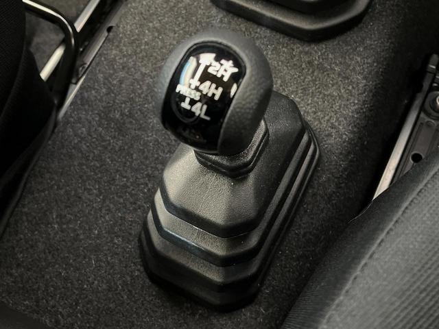ジムニー ＸＬ　４ＷＤ　５速ＭＴ車　衝突被害軽減システム　禁煙車　シートヒーター　スマートキー　ＥＴＣ　車線逸脱警報　オートライト　オートエアコン　ミラーヒーター　アイドリングストップ（24枚目）