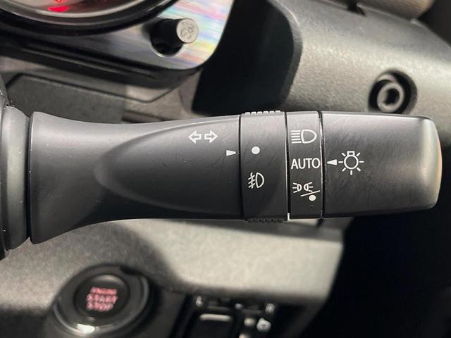 ジムニー ＸＬ　４ＷＤ　５速ＭＴ車　衝突被害軽減システム　禁煙車　シートヒーター　スマートキー　ＥＴＣ　車線逸脱警報　オートライト　オートエアコン　ミラーヒーター　アイドリングストップ（26枚目）