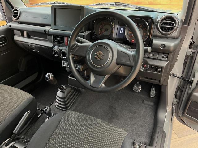 ジムニー ＸＬ　４ＷＤ　５速ＭＴ車　衝突被害軽減システム　禁煙車　シートヒーター　スマートキー　ＥＴＣ　車線逸脱警報　オートライト　オートエアコン　ミラーヒーター　アイドリングストップ（37枚目）