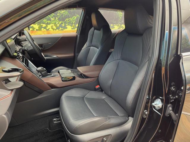 ハリアーハイブリッド Ｚ　レザーパッケージ　４ＷＤ　禁煙車　モデリスタエアロ・ホイール　全周囲カメラ　１２．３型ナビ　ＪＢＬサウンド　パワーバックドア　レーダークルーズコントロール　黒革シート　シートベンチレーション　デジタルインナーミラー（36枚目）