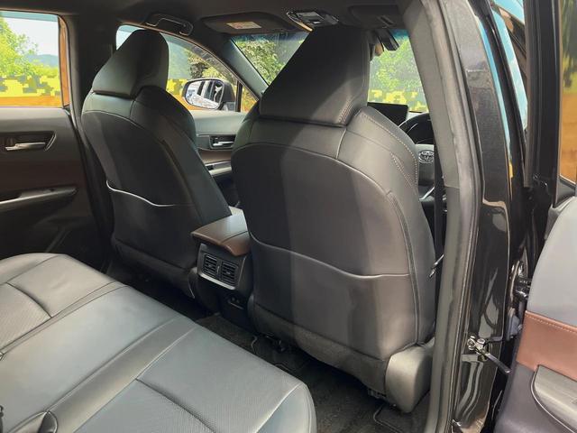 ハリアーハイブリッド Ｚ　レザーパッケージ　４ＷＤ　禁煙車　モデリスタエアロ・ホイール　全周囲カメラ　１２．３型ナビ　ＪＢＬサウンド　パワーバックドア　レーダークルーズコントロール　黒革シート　シートベンチレーション　デジタルインナーミラー（37枚目）