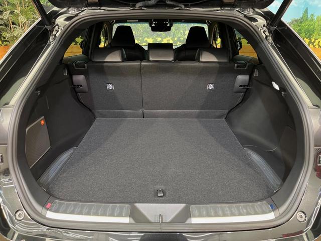 ハリアーハイブリッド Ｚ　レザーパッケージ　４ＷＤ　禁煙車　モデリスタエアロ・ホイール　全周囲カメラ　１２．３型ナビ　ＪＢＬサウンド　パワーバックドア　レーダークルーズコントロール　黒革シート　シートベンチレーション　デジタルインナーミラー（42枚目）