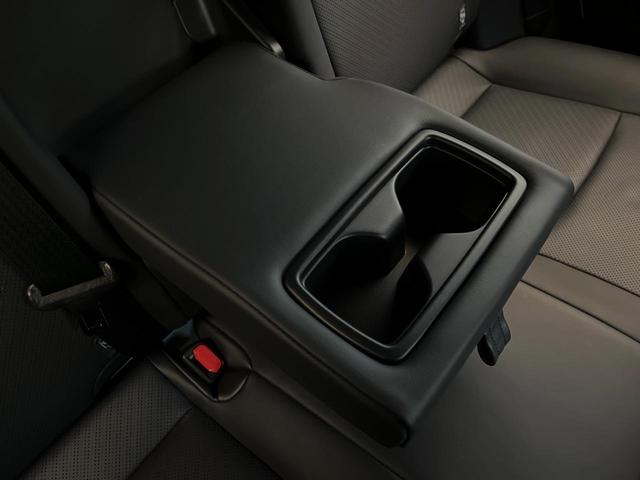 ハリアーハイブリッド Ｚ　レザーパッケージ　４ＷＤ　禁煙車　モデリスタエアロ・ホイール　全周囲カメラ　１２．３型ナビ　ＪＢＬサウンド　パワーバックドア　レーダークルーズコントロール　黒革シート　シートベンチレーション　デジタルインナーミラー（61枚目）