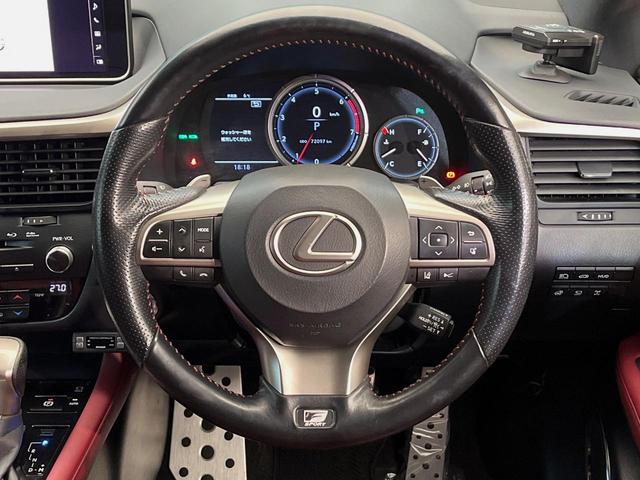 ＲＸ ＲＸ２００ｔ　Ｆスポーツ　４ＷＤ　パノラマサンルーフ　ＴＲＤエアロ　１２．３型純正ナビ　全周囲カメラ　衝突被害軽減システム　レーダークルーズ　禁煙車　電動リアゲート　革シート　シートエアコン　パワーシート　三眼ＬＥＤヘッド（45枚目）