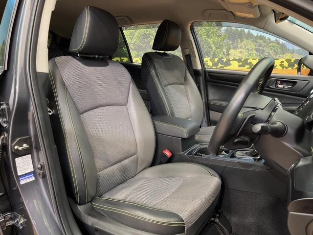 運転席シート廻りは使用感も少なく、良好な状態となっています。丁寧に使われていたことがよくわかりますね。