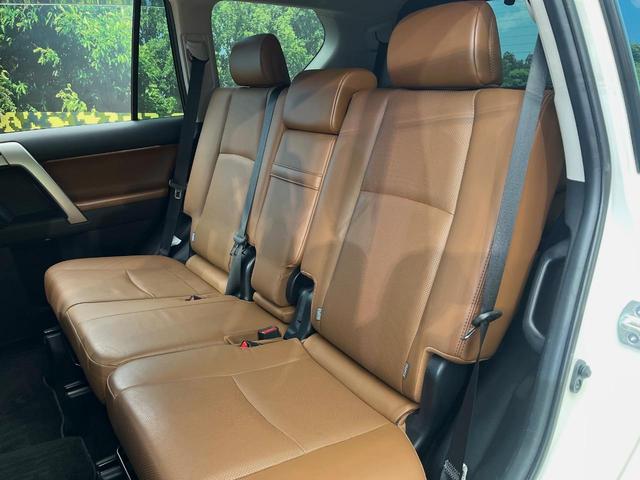 ランドクルーザープラド ＴＸ　Ｌパッケージ　７０ｔｈアニバーサリーリミテッド　サンルーフ　寒冷地仕様　７人乗り　１０型ナビ　ルーフレール　レーダークルーズ　茶革シート　シートベンチレーション　バックカメラ　クリアランスソナー　ＬＥＤヘッドライト　純正１８インチアルミ　ＥＴＣ（37枚目）