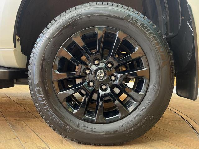 ランドクルーザープラド ＴＸ　Ｌパッケージ　７０ｔｈアニバーサリーリミテッド　サンルーフ　寒冷地仕様　７人乗り　１０型ナビ　ルーフレール　レーダークルーズ　茶革シート　シートベンチレーション　バックカメラ　クリアランスソナー　ＬＥＤヘッドライト　純正１８インチアルミ　ＥＴＣ（51枚目）