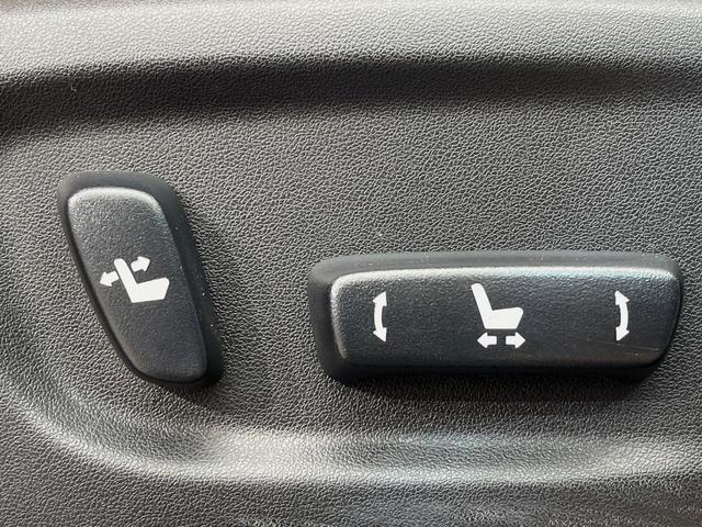 ランドクルーザープラド ＴＸ　Ｌパッケージ　７０ｔｈアニバーサリーリミテッド　サンルーフ　寒冷地仕様　７人乗り　１０型ナビ　ルーフレール　レーダークルーズ　茶革シート　シートベンチレーション　バックカメラ　クリアランスソナー　ＬＥＤヘッドライト　純正１８インチアルミ　ＥＴＣ（63枚目）