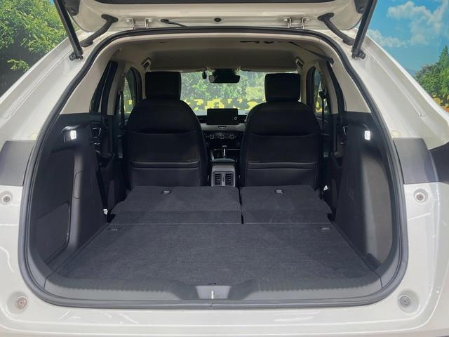 ヴェゼル ｅ：ＨＥＶ　Ｚ　４ＷＤ　禁煙車　９型ホンダコネクトディスプレイ　全周囲カメラ　プレミアムオーディオ　ホンダセンシング　寒冷地仕様　ハンズフリーパワーバックドア　ステアリングヒーター　シートヒーター　ＥＴＣ（11枚目）