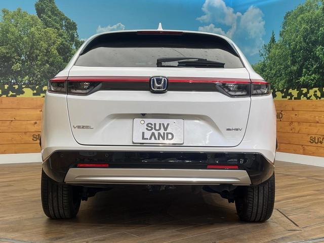 ヴェゼル ｅ：ＨＥＶ　Ｚ　４ＷＤ　禁煙車　９型ホンダコネクトディスプレイ　全周囲カメラ　プレミアムオーディオ　ホンダセンシング　寒冷地仕様　ハンズフリーパワーバックドア　ステアリングヒーター　シートヒーター　ＥＴＣ（15枚目）
