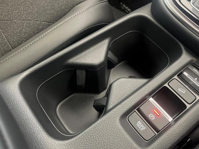 ヴェゼル ｅ：ＨＥＶ　Ｚ　４ＷＤ　禁煙車　９型ホンダコネクトディスプレイ　全周囲カメラ　プレミアムオーディオ　ホンダセンシング　寒冷地仕様　ハンズフリーパワーバックドア　ステアリングヒーター　シートヒーター　ＥＴＣ（49枚目）