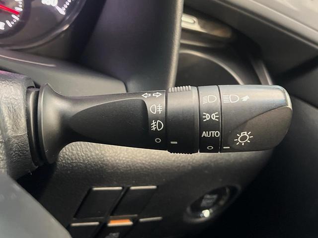 ヴェルファイア ２．５Ｚ　Ａエディション　ゴールデンアイズ　４ＷＤ　禁煙車　寒冷地仕様　純正１０型ナビ　１２．１型フリップダウンモニター　パワーバックドア　両側電動スライドドア　バックカメラ　クルーズコントロール　リヤオートエアコン　アクセサリーコンセント（50枚目）