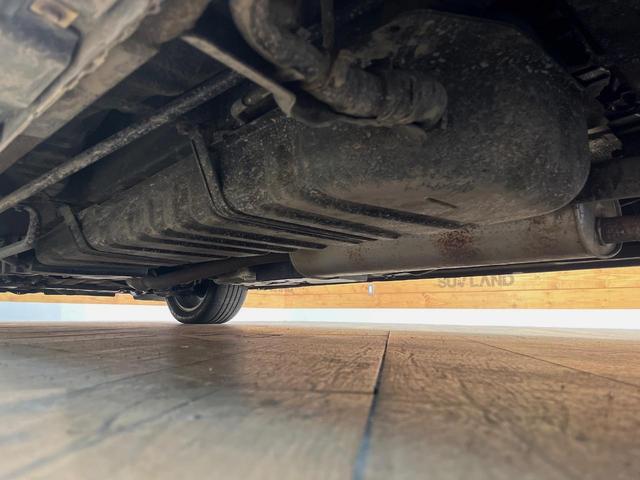 ヴェルファイア ２．５Ｚ　Ａエディション　ゴールデンアイズ　４ＷＤ　禁煙車　寒冷地仕様　純正１０型ナビ　１２．１型フリップダウンモニター　パワーバックドア　両側電動スライドドア　バックカメラ　クルーズコントロール　リヤオートエアコン　アクセサリーコンセント（64枚目）