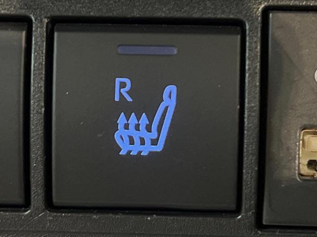 ヤリスクロス ハイブリッドZ 4WD 8型ディスプレイオーディオ シートヒーター 禁煙車 パワーシート レーダークルーズコントロール オートマチックハイビーム バックカメラ ETC オートライト LEDヘッドライト ブラウン内装(7枚目)