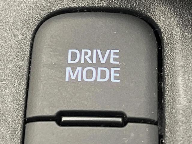 ヤリスクロス ハイブリッドZ 4WD 8型ディスプレイオーディオ シートヒーター 禁煙車 パワーシート レーダークルーズコントロール オートマチックハイビーム バックカメラ ETC オートライト LEDヘッドライト ブラウン内装(51枚目)