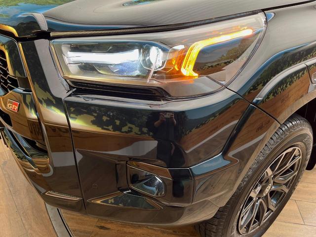 ハイラックス Z GRスポーツ 4WD 8インチナビ機能付きディスプレイオーディオ 全周囲カメラ レーダークルーズコントロール パワーシート プリクラッシュセーフティ LEDヘッドライト ベッドライナー(12枚目)