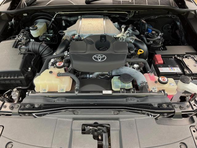 ハイラックス Z GRスポーツ 4WD 8インチナビ機能付きディスプレイオーディオ 全周囲カメラ レーダークルーズコントロール パワーシート プリクラッシュセーフティ LEDヘッドライト ベッドライナー(18枚目)