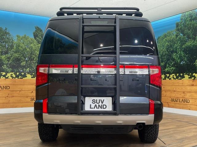 デリカD:5 P BIGX11型ナビ 8人乗 グッドリッチ16インチオールテレーンタイヤ 禁煙車 全周囲カメラ 両側電動ドア パワーバックドア シートヒーター パワーシート LEDヘッドライト ETC フルセグ(17枚目)