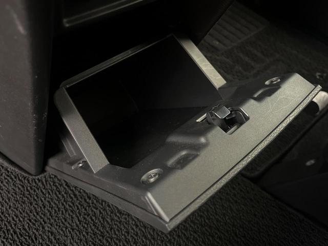 デリカD:5 P BIGX11型ナビ 8人乗 グッドリッチ16インチオールテレーンタイヤ 禁煙車 全周囲カメラ 両側電動ドア パワーバックドア シートヒーター パワーシート LEDヘッドライト ETC フルセグ(52枚目)