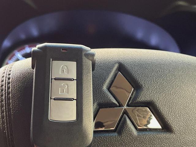 デリカD:5 ジャスパー 4WD 純正10型SDナビ 全周囲カメラ 後席モニター 両側電動スライドドア 衝突被害軽減システム レーダークルーズ 禁煙車 コーナーセンサー スマートキー LEDヘッドライト ETC(40枚目)