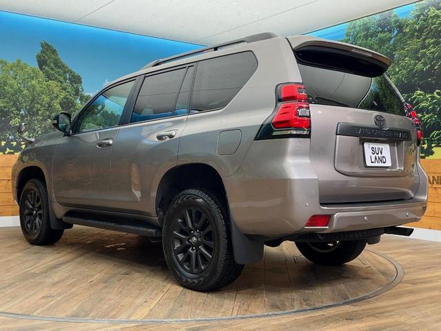 ランドクルーザープラド ＴＸ　Ｌパッケージ　マットブラックエディション　４ＷＤ　サンルーフ　ＢＩＧ－Ｘ１１インチナビ　寒冷地仕様　レーダークルーズコントロール　ブラックラダールーフレール　シートベンチレーション　バックカメラ　ＬＥＤヘッドライト・フォグライト（54枚目）