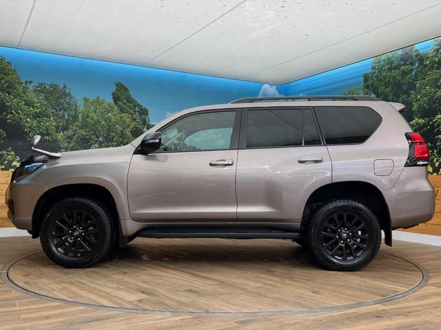 ランドクルーザープラド ＴＸ　Ｌパッケージ　マットブラックエディション　４ＷＤ　サンルーフ　ＢＩＧ－Ｘ１１インチナビ　寒冷地仕様　レーダークルーズコントロール　ブラックラダールーフレール　シートベンチレーション　バックカメラ　ＬＥＤヘッドライト・フォグライト（56枚目）