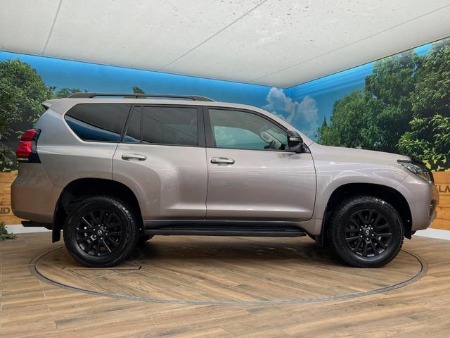 ランドクルーザープラド ＴＸ　Ｌパッケージ　マットブラックエディション　４ＷＤ　サンルーフ　ＢＩＧ－Ｘ１１インチナビ　寒冷地仕様　レーダークルーズコントロール　ブラックラダールーフレール　シートベンチレーション　バックカメラ　ＬＥＤヘッドライト・フォグライト（57枚目）