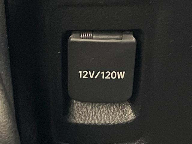 ランドクルーザープラド ＴＸ　Ｌパッケージ　マットブラックエディション　４ＷＤ　サンルーフ　ＢＩＧ－Ｘ１１インチナビ　寒冷地仕様　レーダークルーズコントロール　ブラックラダールーフレール　シートベンチレーション　バックカメラ　ＬＥＤヘッドライト・フォグライト（70枚目）