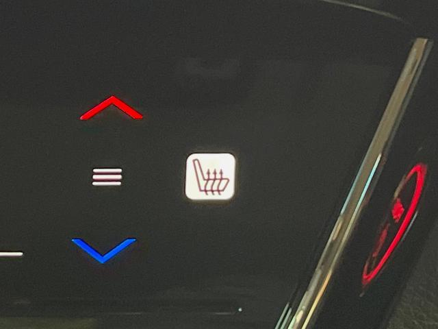 ヴェゼル ハイブリッドＸ・ホンダセンシング　４ＷＤ　禁煙車　ホンダセンシング　純正ナビ　寒冷地仕様　アダプティブクルーズコントロール　シートヒーター　ＥＴＣ　バックカメラ　純正１６インチアルミホイール　純正革巻きステアリング（28枚目）