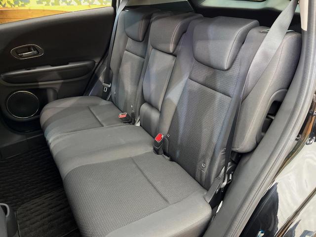 ヴェゼル ハイブリッドＸ・ホンダセンシング　４ＷＤ　禁煙車　ホンダセンシング　純正ナビ　寒冷地仕様　アダプティブクルーズコントロール　シートヒーター　ＥＴＣ　バックカメラ　純正１６インチアルミホイール　純正革巻きステアリング（33枚目）