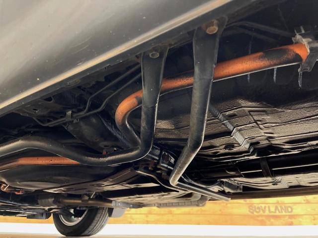 ヴェゼル ハイブリッドＸ・ホンダセンシング　４ＷＤ　禁煙車　ホンダセンシング　純正ナビ　寒冷地仕様　アダプティブクルーズコントロール　シートヒーター　ＥＴＣ　バックカメラ　純正１６インチアルミホイール　純正革巻きステアリング（61枚目）