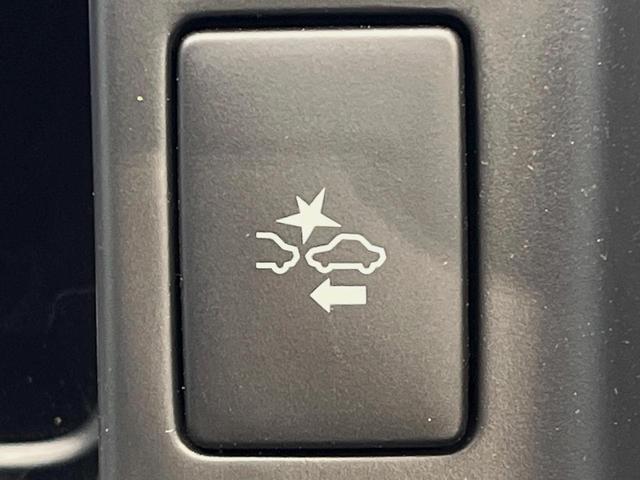 ハイエースバン ロングスーパーGL ダークプライムS 4WD ディーゼル BIGX11インチナビ 全周囲カメラ 寒冷地仕様 プリクラッシュセーフティ 両側電動スライドドア デジタルインナーミラー ウッドコンビステアリング ETC LEDヘッドライト(5枚目)